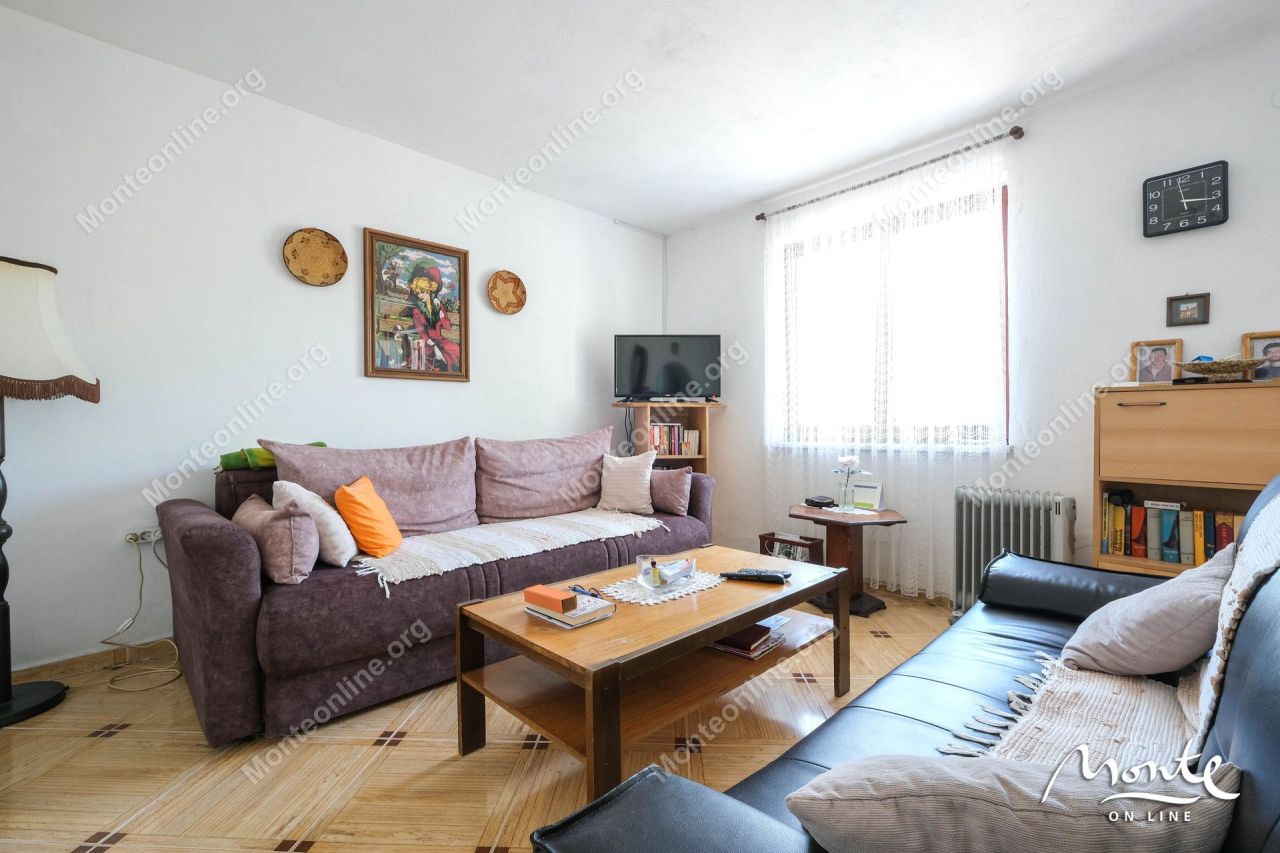 Вилла в Тивате, Черногория, 116 м² - фото 15