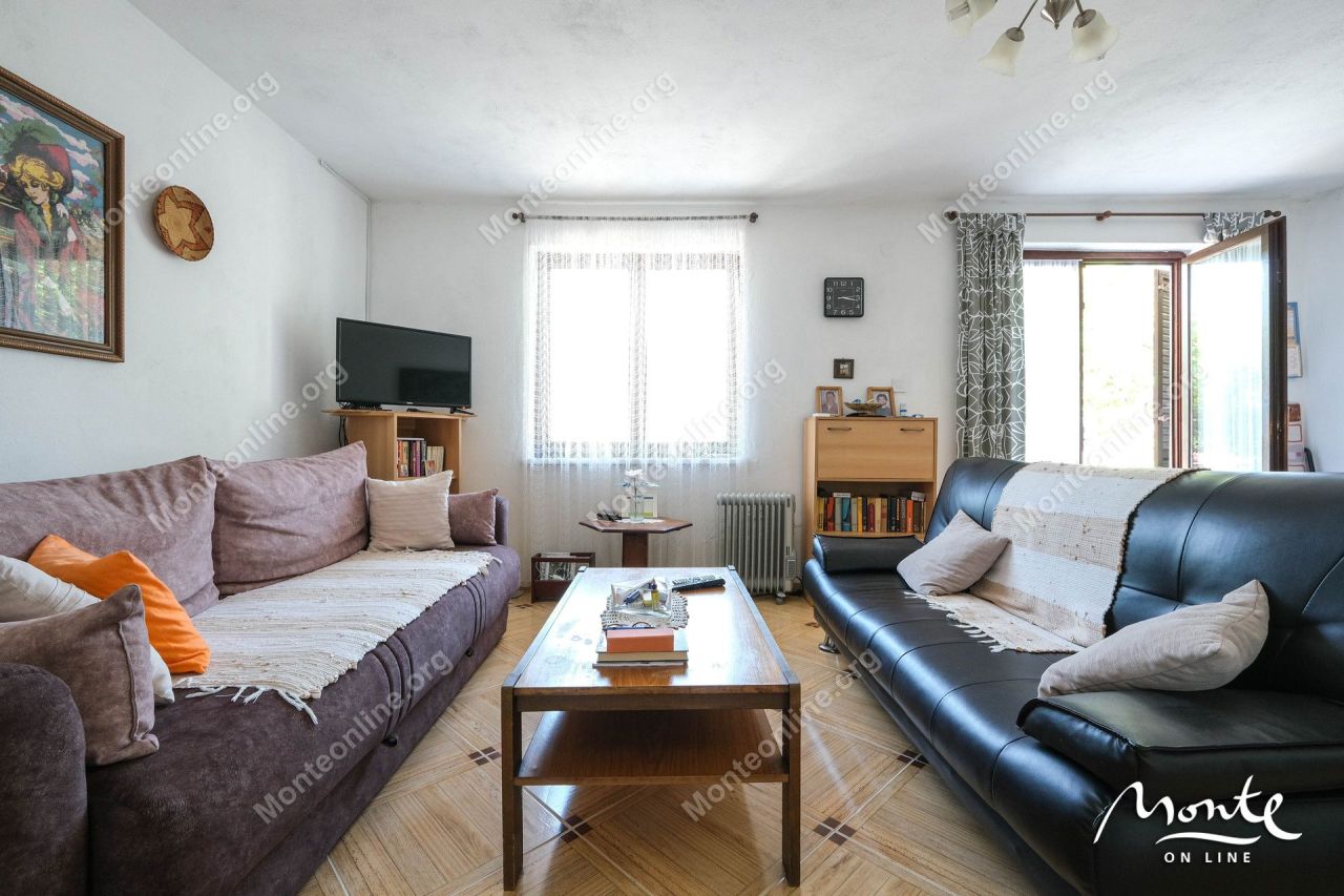 Вилла в Тивате, Черногория, 116 м² - фото 16