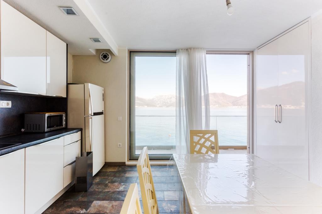 Вилла в Крашичах, Черногория, 240 м² - фото 16