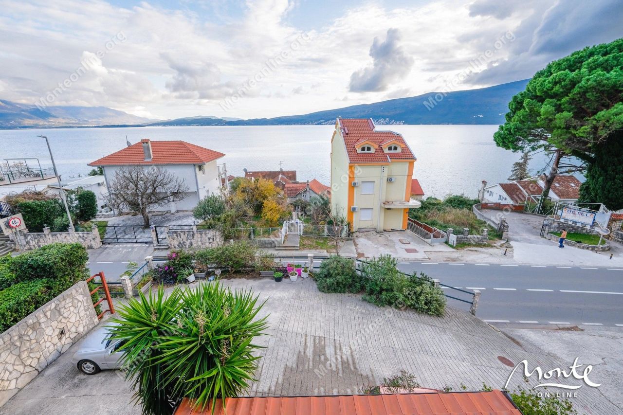 Апартаменты в Биеле, Черногория, 38 м² - фото 16