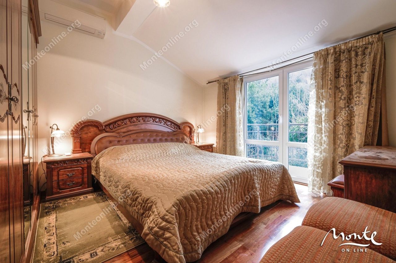 Апартаменты в Прчани, Черногория, 97 м² - фото 17