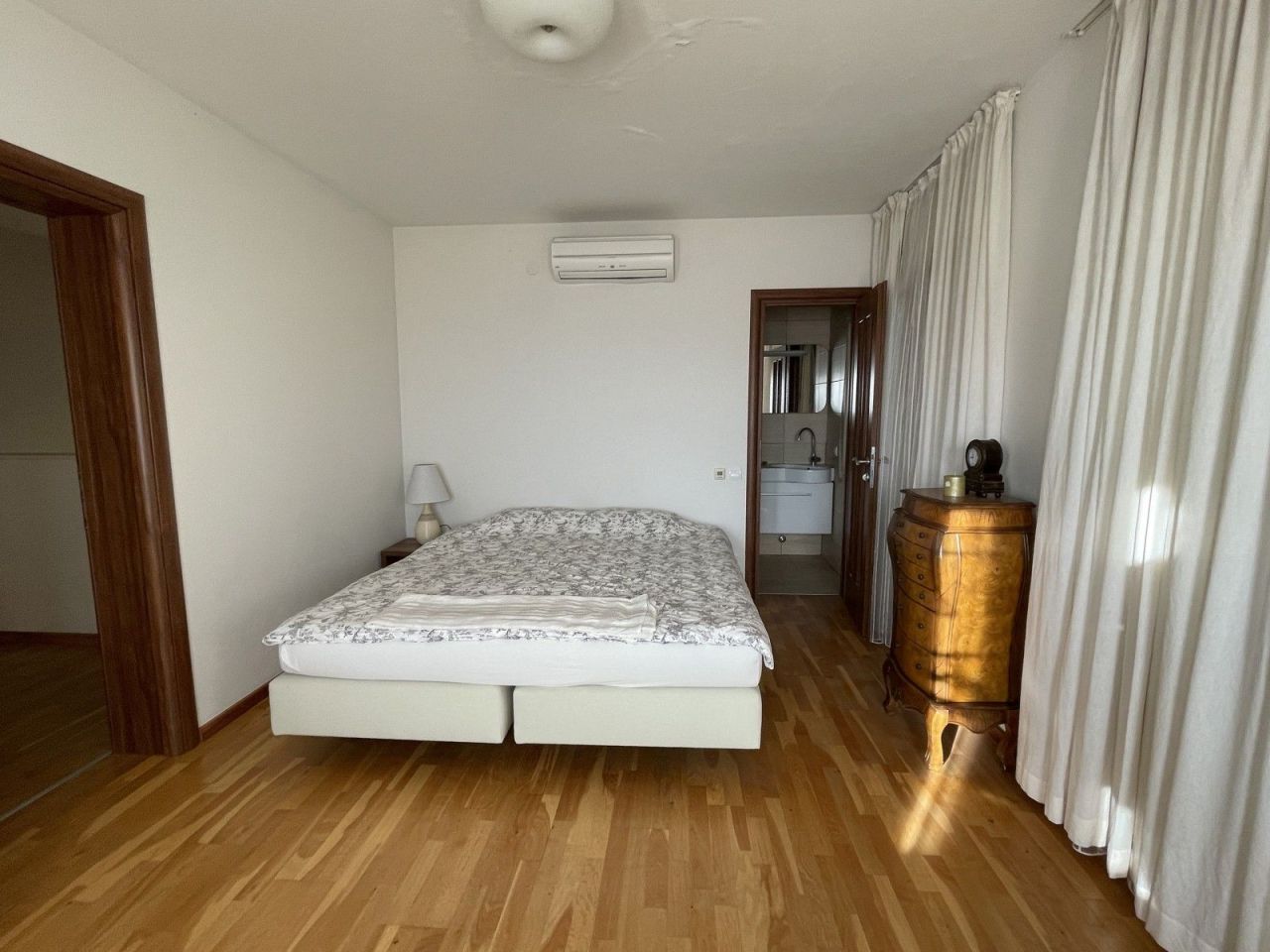 Вилла в Херцег-Нови, Черногория, 201 м² - фото 17