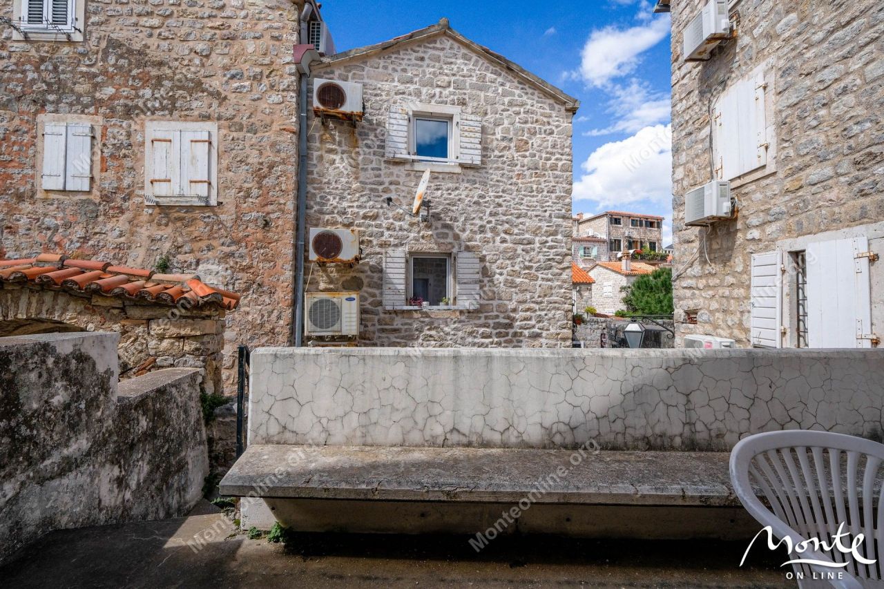 Вилла в Будве, Черногория, 91 м² - фото 17