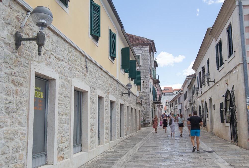 Отель, гостиница в Херцег-Нови, Черногория, 100 м² - фото 18