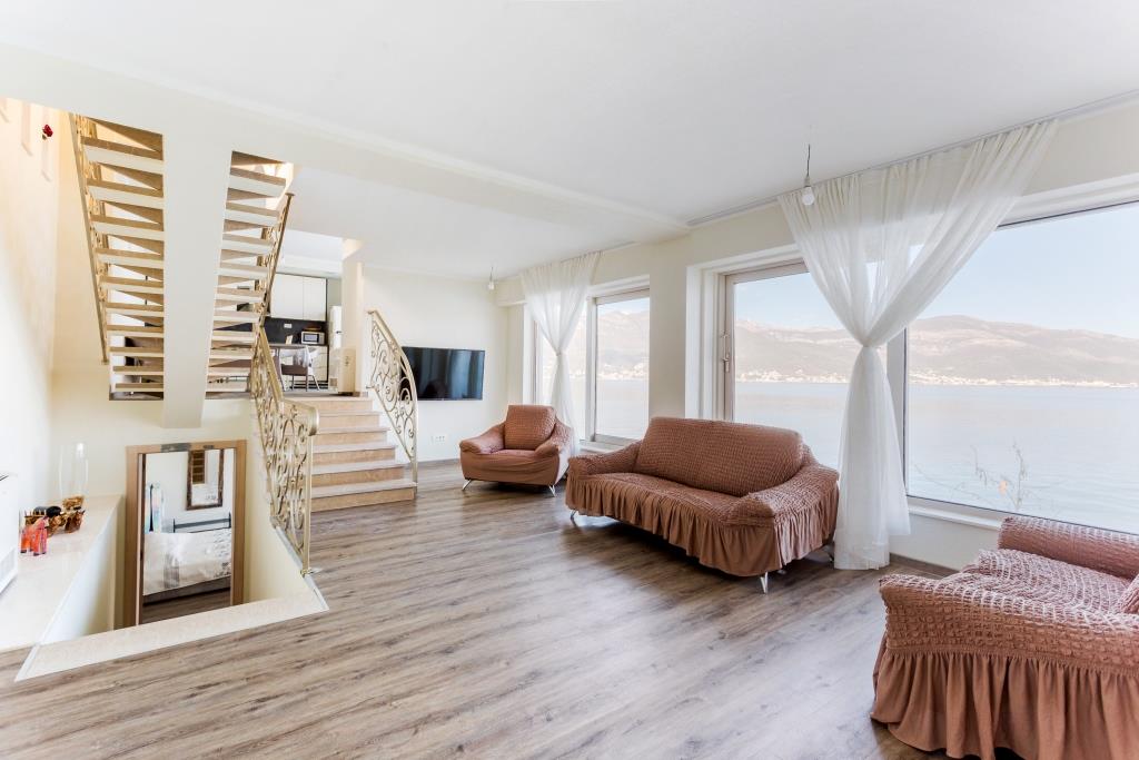 Вилла в Крашичах, Черногория, 240 м² - фото 19