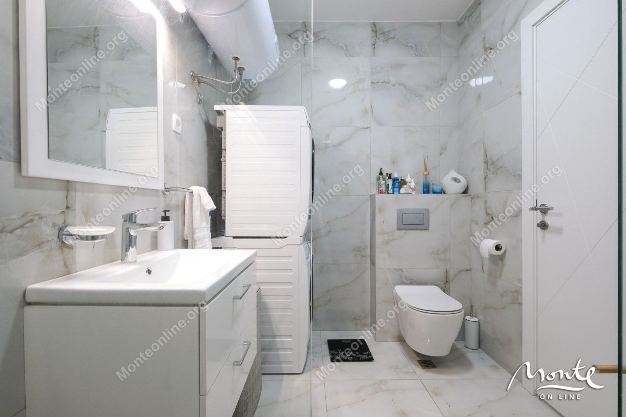 Апартаменты в Тивате, Черногория, 63 м² - фото 19