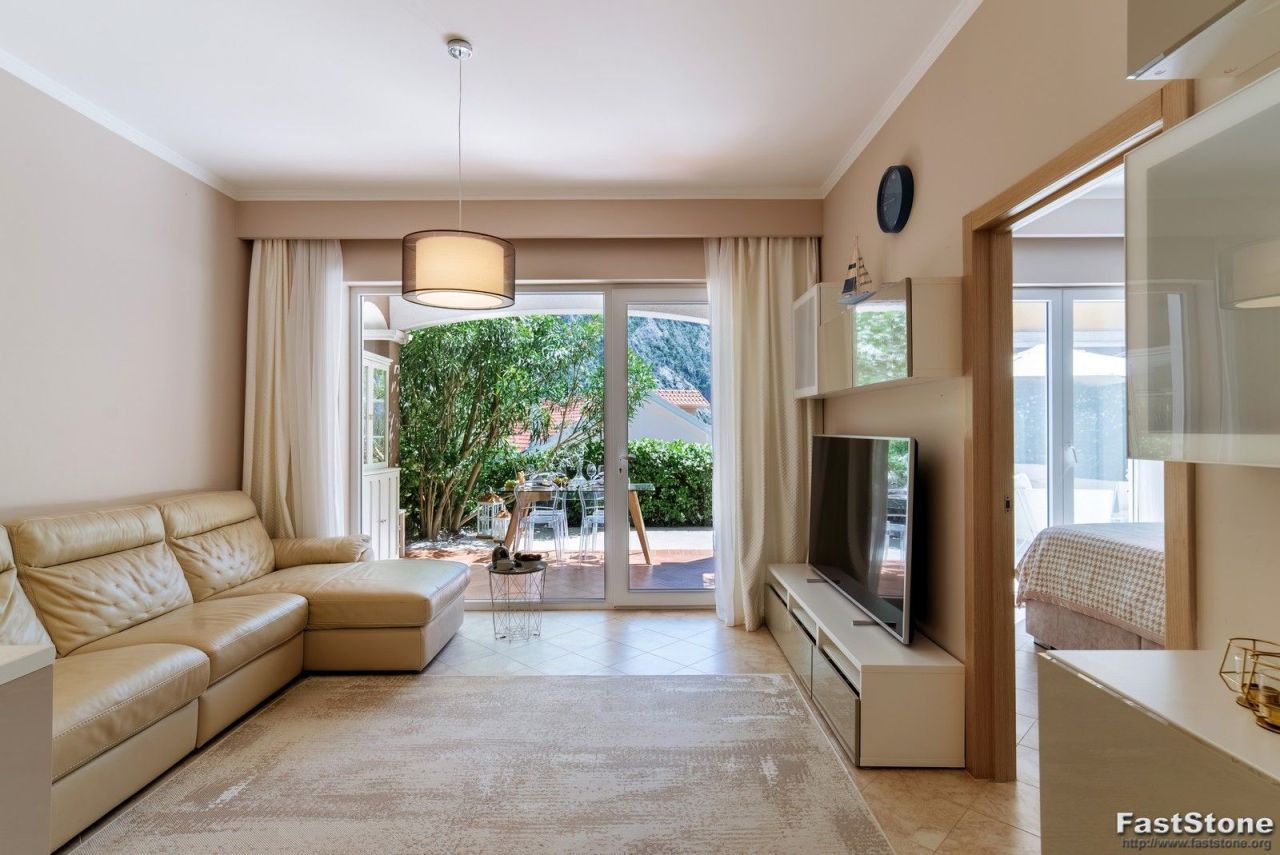 Апартаменты в Ораховаце, Черногория, 63 м² - фото 19