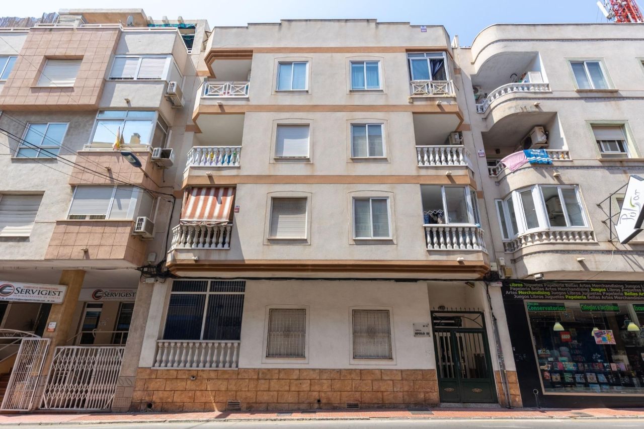 Квартира в Торревьехе, Испания, 65 м² - фото 17