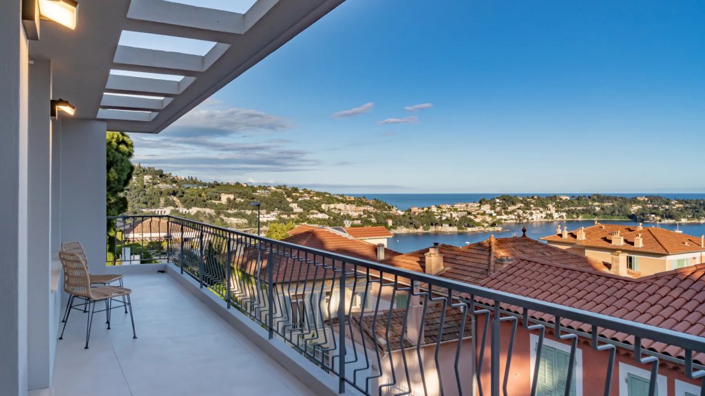 Апартаменты в Вильфранш-сюр-Мер, Франция, 99 м² - фото 11