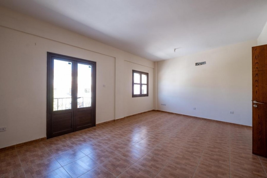 Коммерческая недвижимость в Ларнаке, Кипр - фото 10