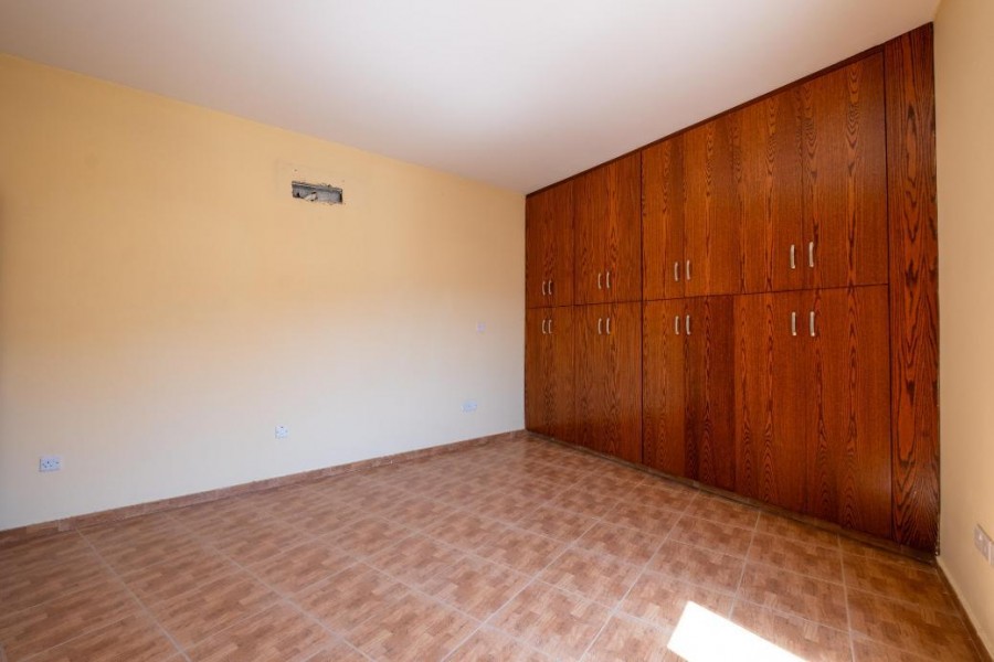 Коммерческая недвижимость в Ларнаке, Кипр - фото 13