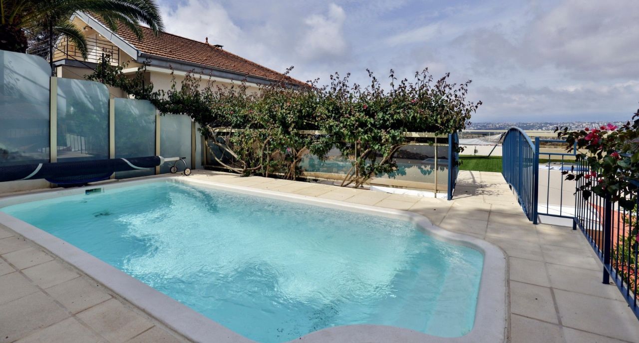 Вилла в Ницце, Франция, 267 м² - фото 5