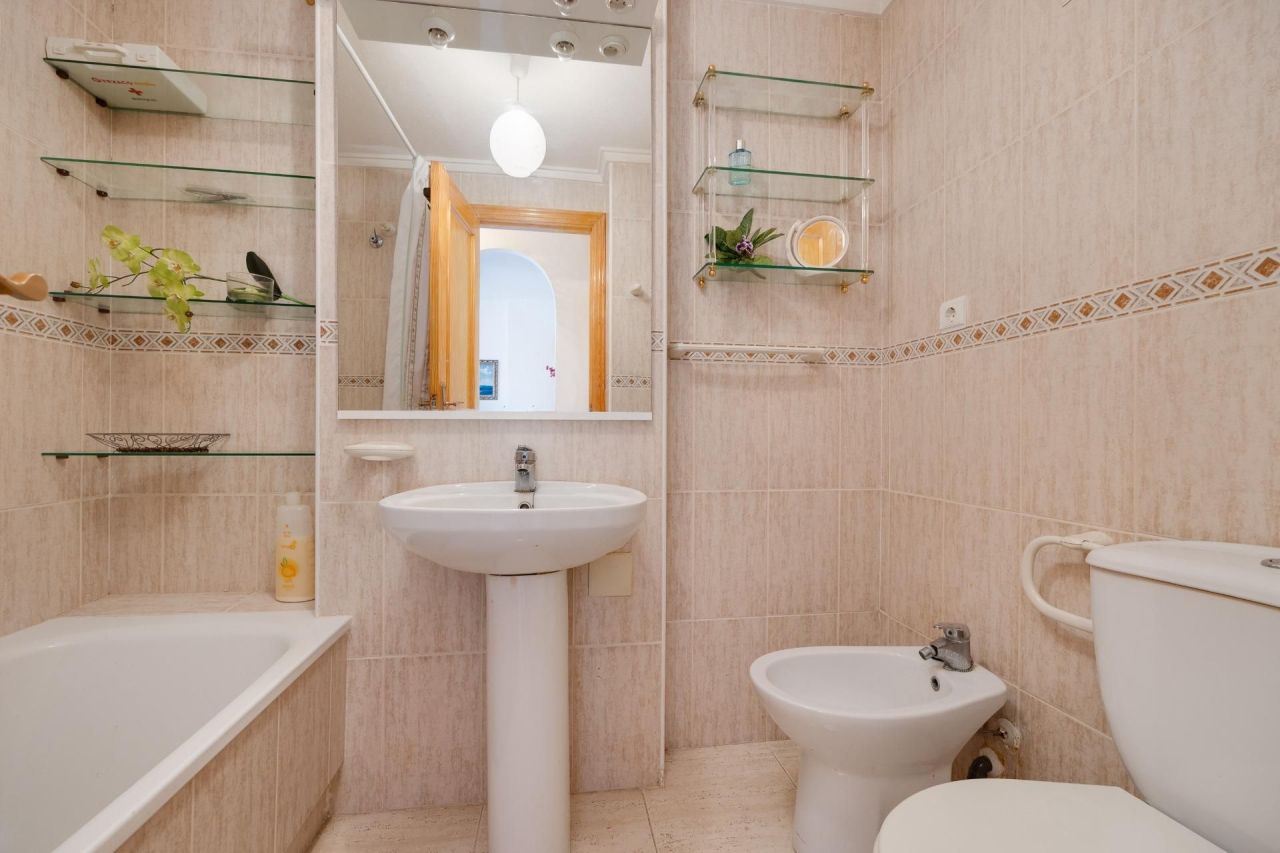 Квартира в Торревьехе, Испания, 52 м² - фото 8