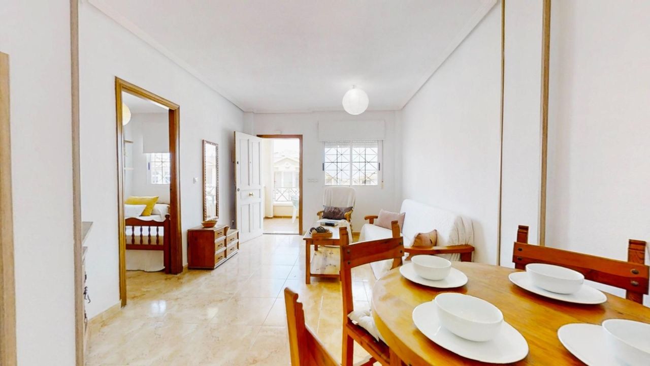 Бунгало в Торревьехе, Испания, 65 м² - фото 2