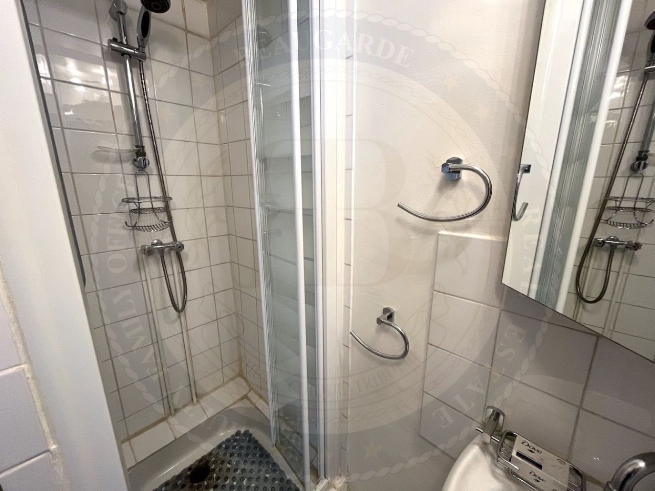 Студия в Париже, Франция, 13 м² - фото 7