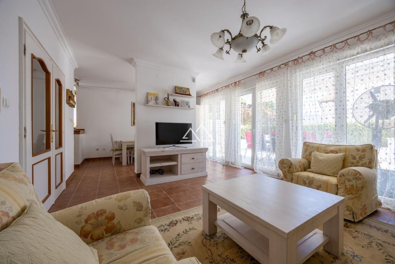 Вилла в Люте, Черногория, 324 м² - фото 18