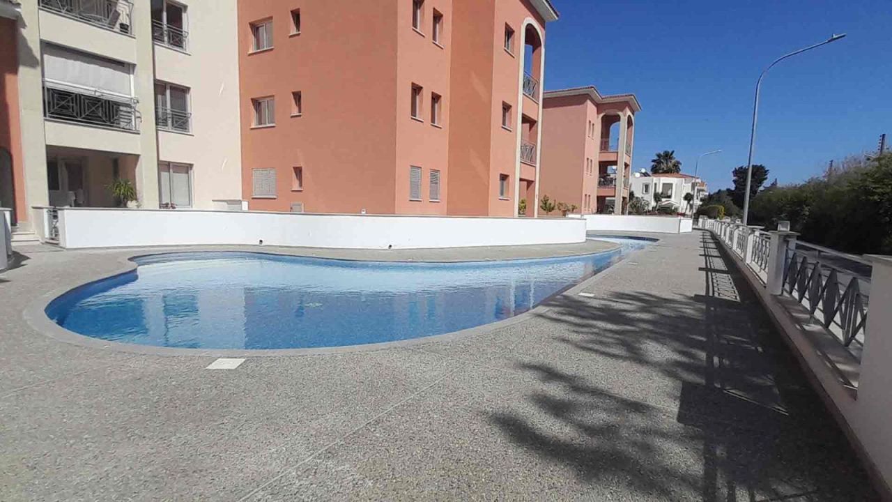 Квартира в Пафосе, Кипр, 80 м² - фото 1