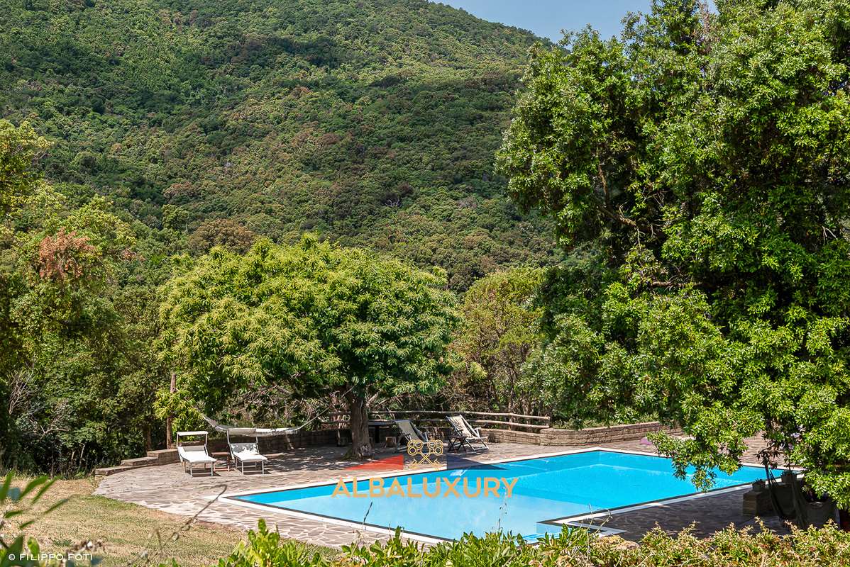 Апартаменты via panoramica della rocca, Италия, 1 200 м² - фото 3