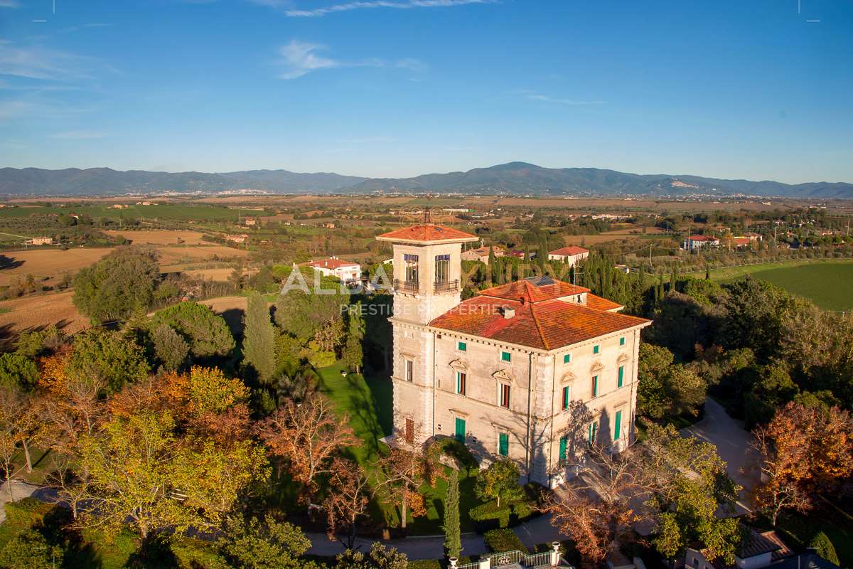 Вилла в Фояно-делла-Кьяне, Италия, 1 200 м² - фото 4