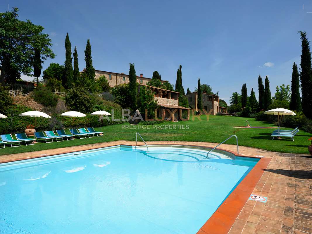 Вилла в Ашано, Италия, 2 650 м² - фото 4