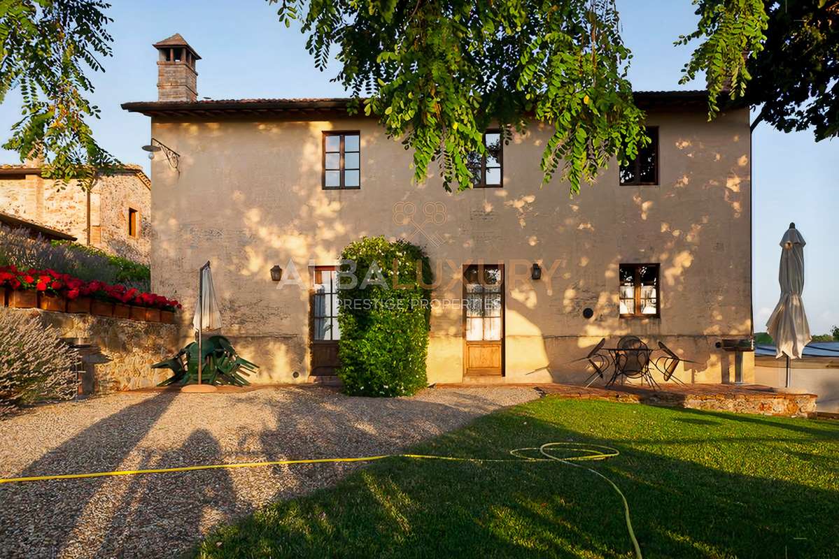 Апартаменты в Кастеллина-ин-Кьянти, Италия, 1 600 м² - фото 5