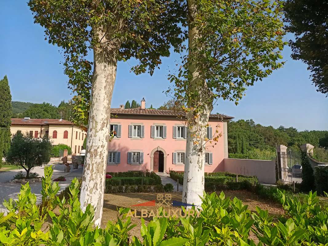 Вилла в Пистое, Италия, 450 м² - фото 6