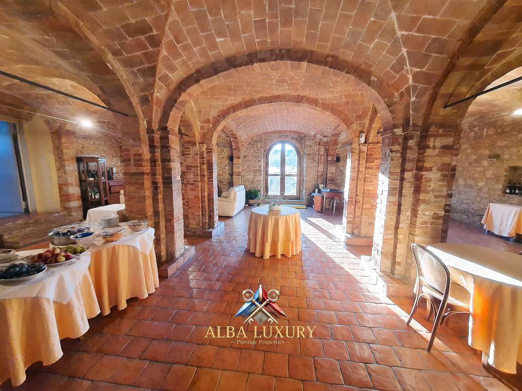 Апартаменты strada consortile collo di lupo, Италия, 3 000 м² - фото 7