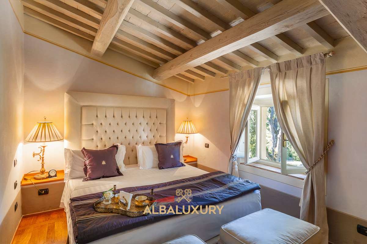 Вилла Via Milano, Италия, 2 100 м² - фото 14