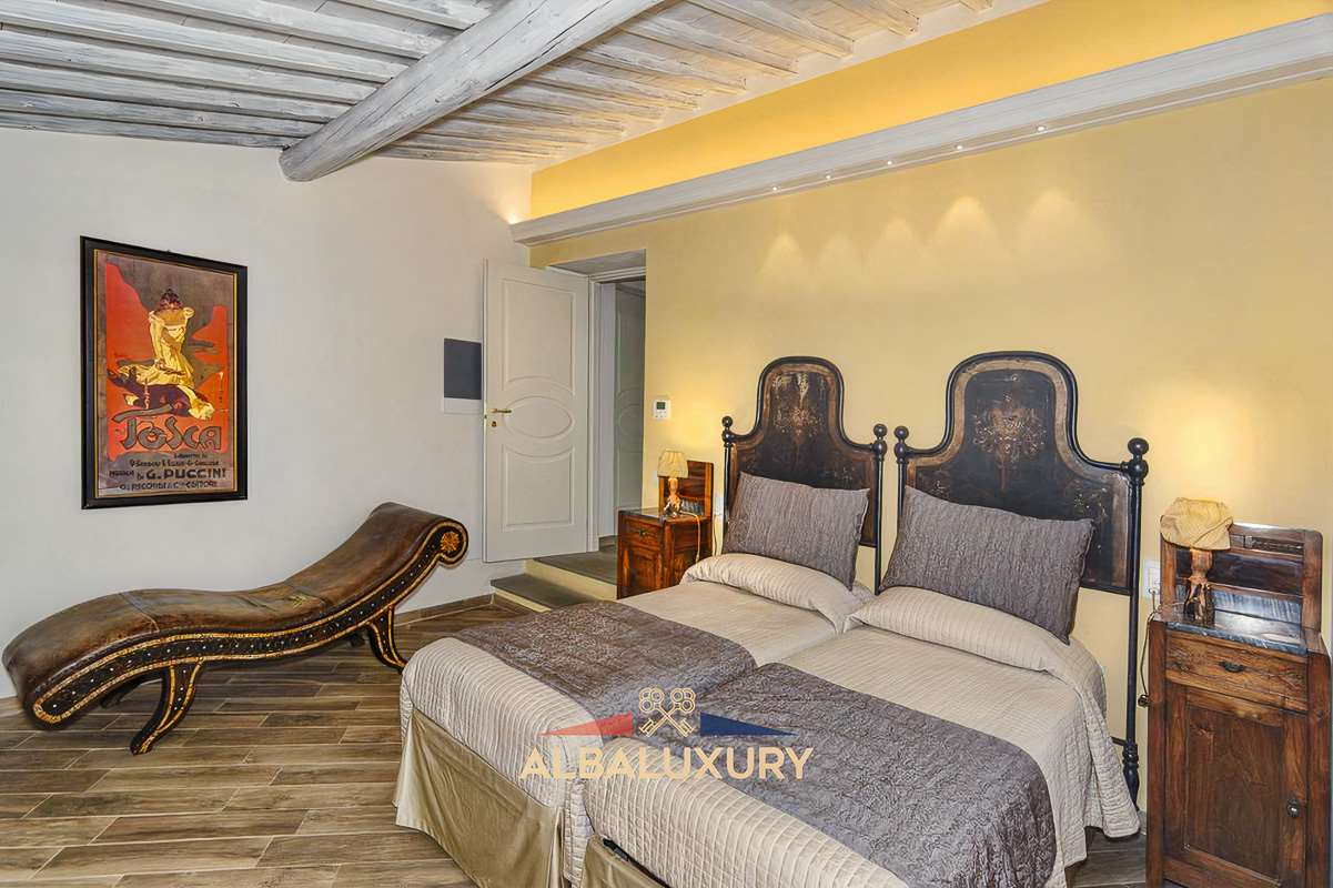 Вилла в Пистое, Италия, 450 м² - фото 15