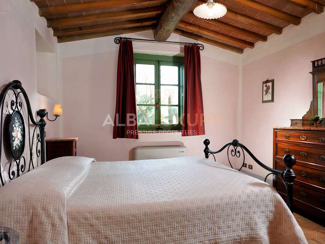 Вилла в Ашано, Италия, 2 650 м² - фото 16