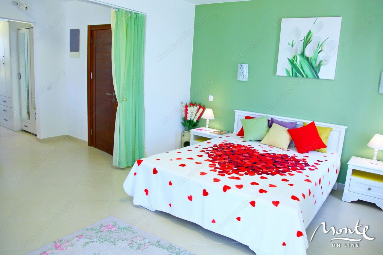 Вилла в Святом Стефане, Черногория, 354 м² - фото 11