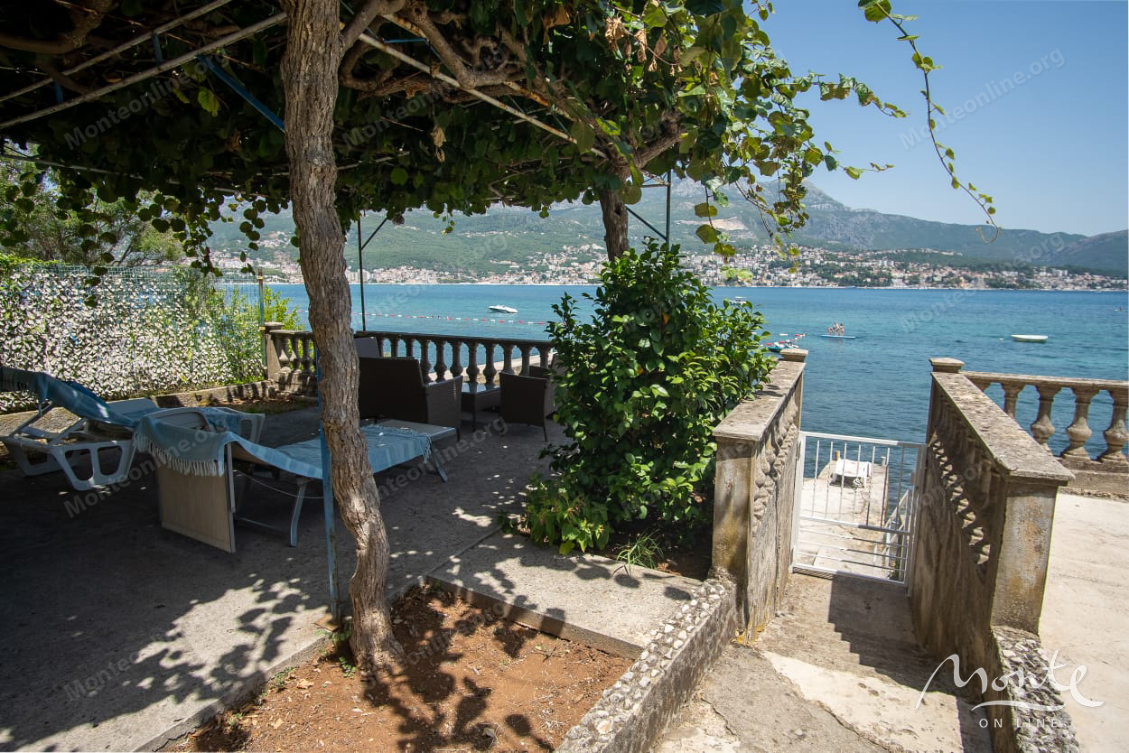 Вилла в Нивице, Черногория, 120 м² - фото 19