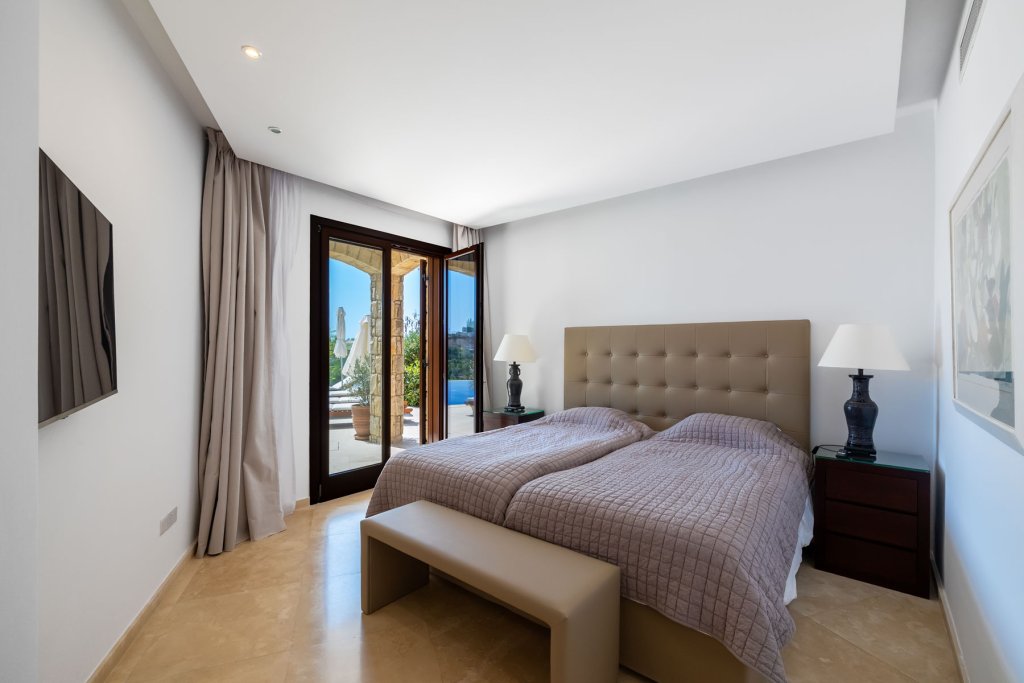 Квартира в Пафосе, Кипр, 479 м² - фото 16