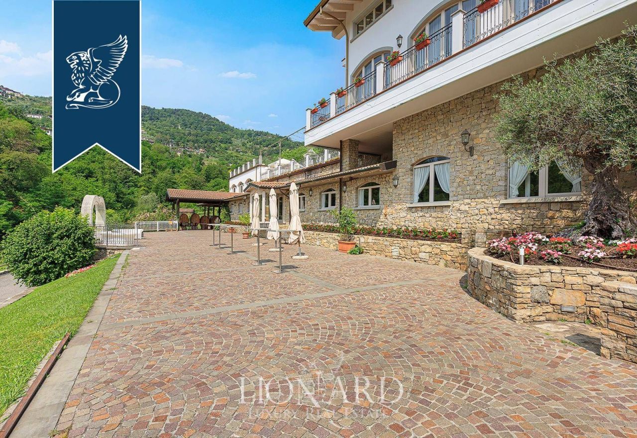 Вилла в Бергамо, Италия, 4 000 м² - фото 7