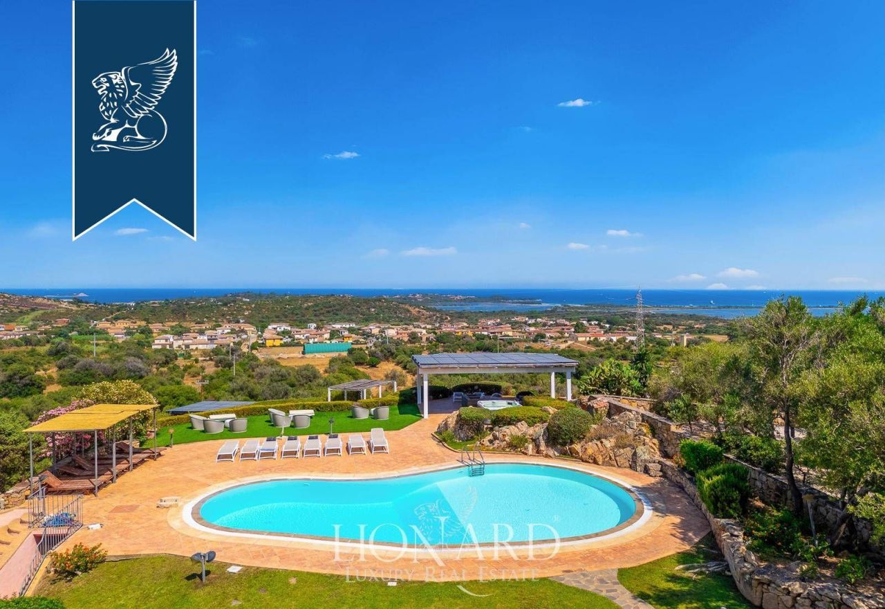 Вилла в Сан-Теодоро, Италия, 2 000 м² - фото 7