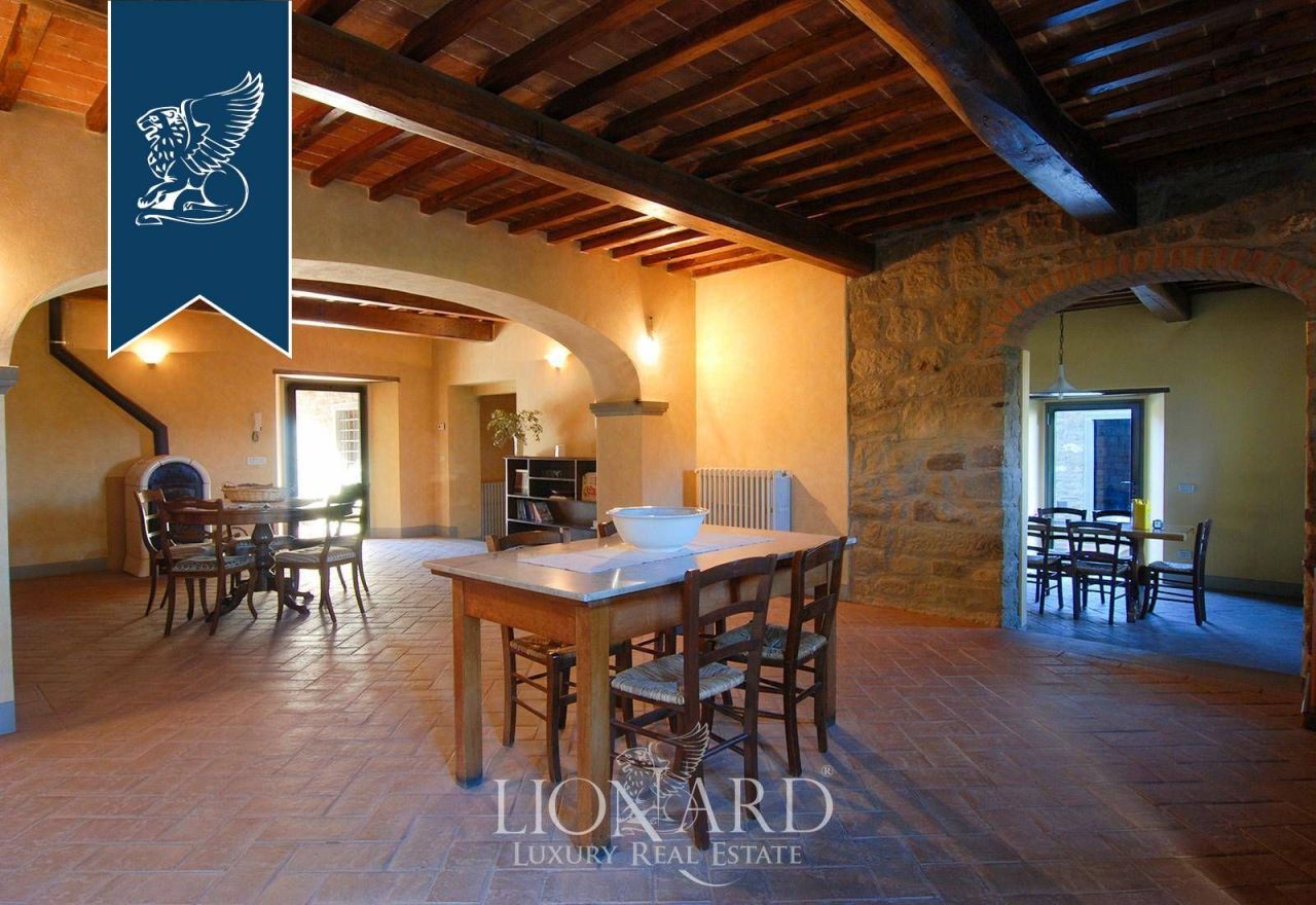 Ферма в Понтассьеве, Италия, 500 м² - фото 7