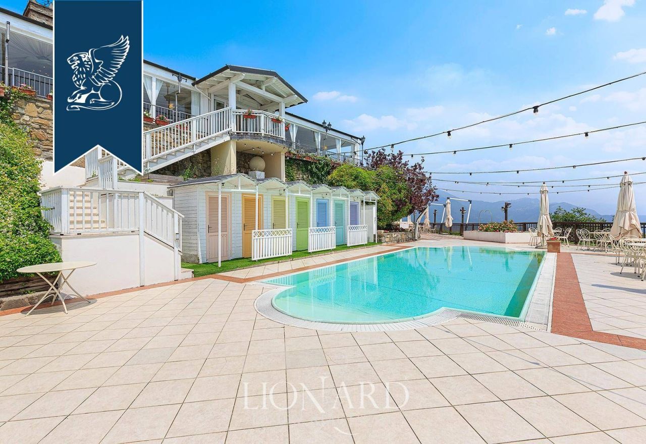 Вилла в Бергамо, Италия, 900 м² - фото 9