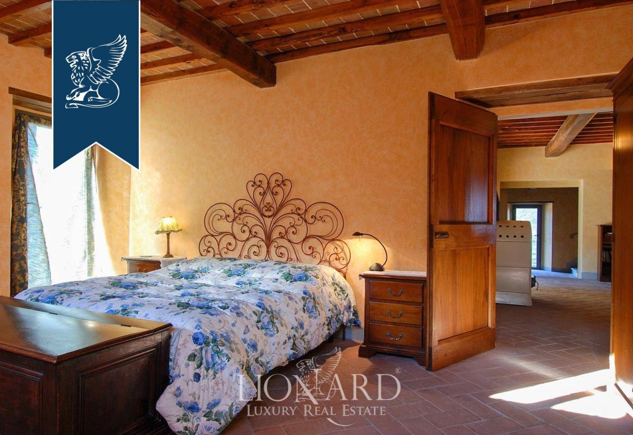 Ферма в Понтассьеве, Италия, 500 м² - фото 11