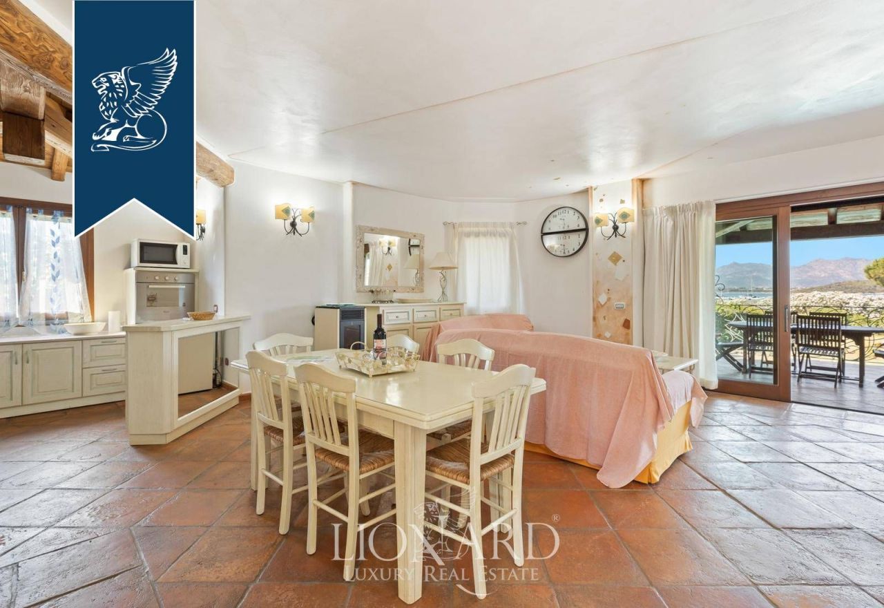 Вилла в Сан-Теодоро, Италия, 300 м² - фото 12