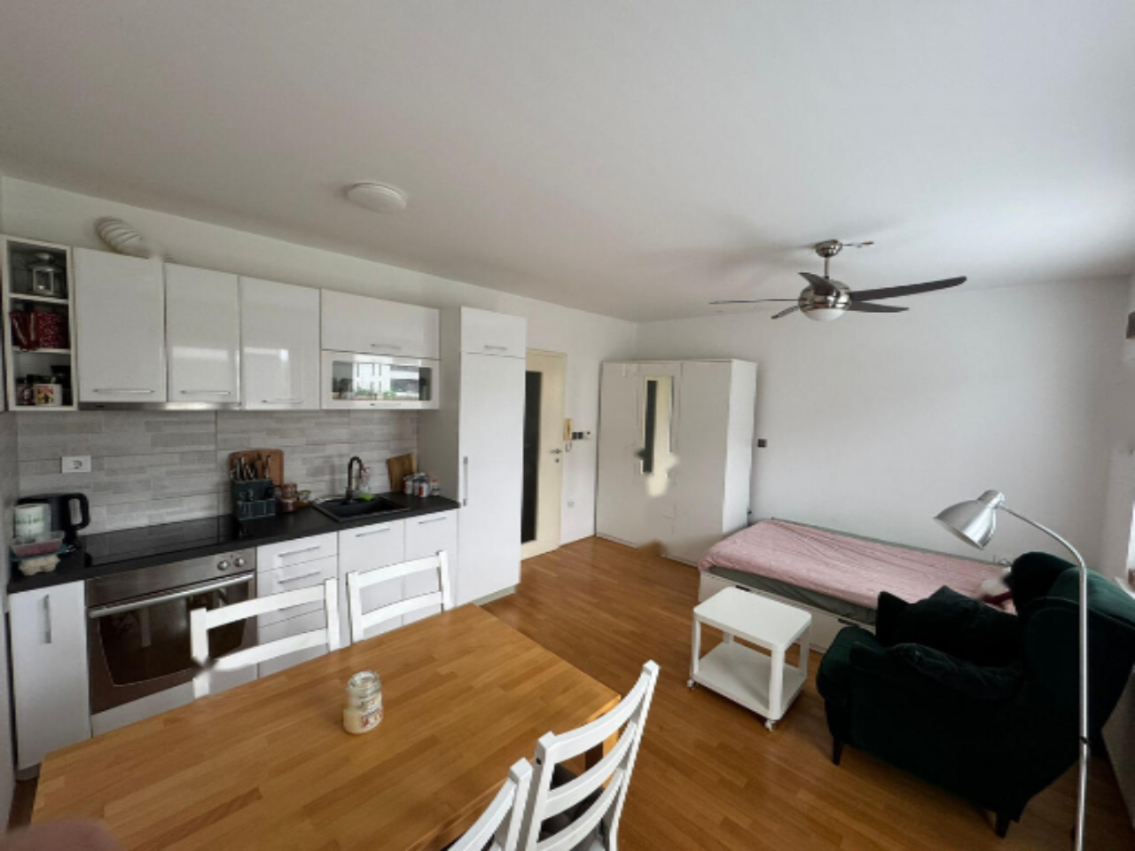 Квартира в Любляне, Словения, 39 м² - фото 1