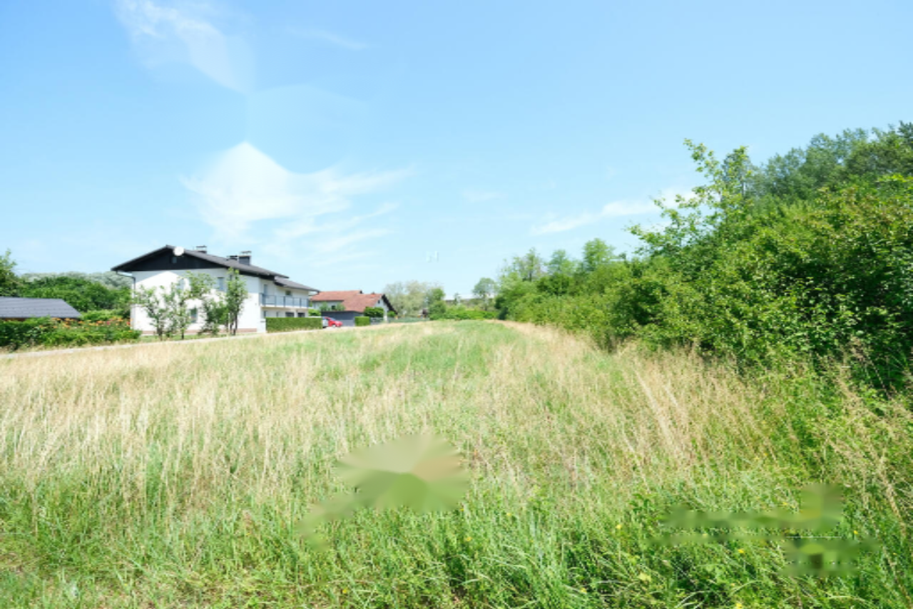 Земля в Любляне, Словения, 2 535 м² - фото 1
