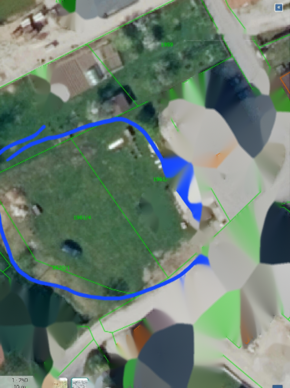Земля в Любляне, Словения, 900 м² - фото 1