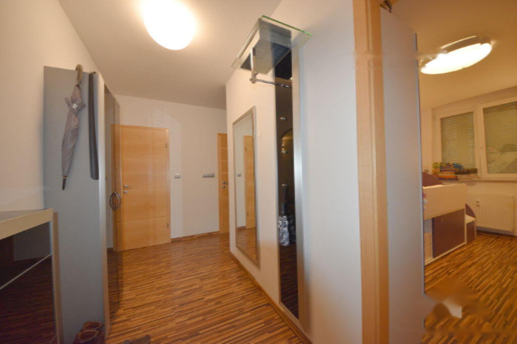 Квартира в Любляне, Словения, 73 м² - фото 1