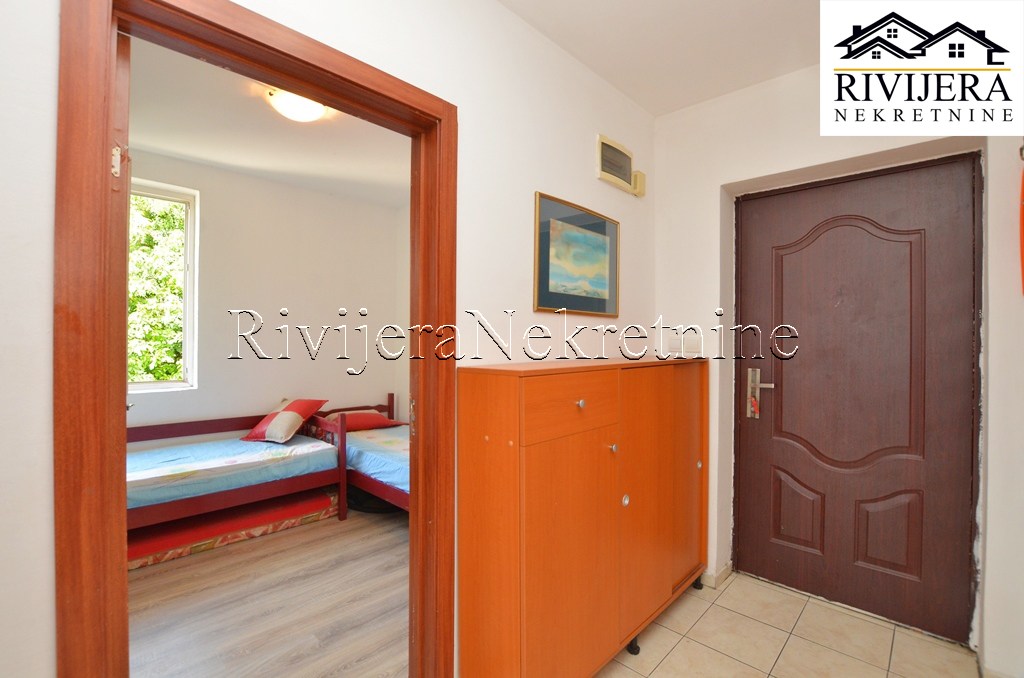 Квартира в Херцег-Нови, Черногория, 48 м² - фото 8