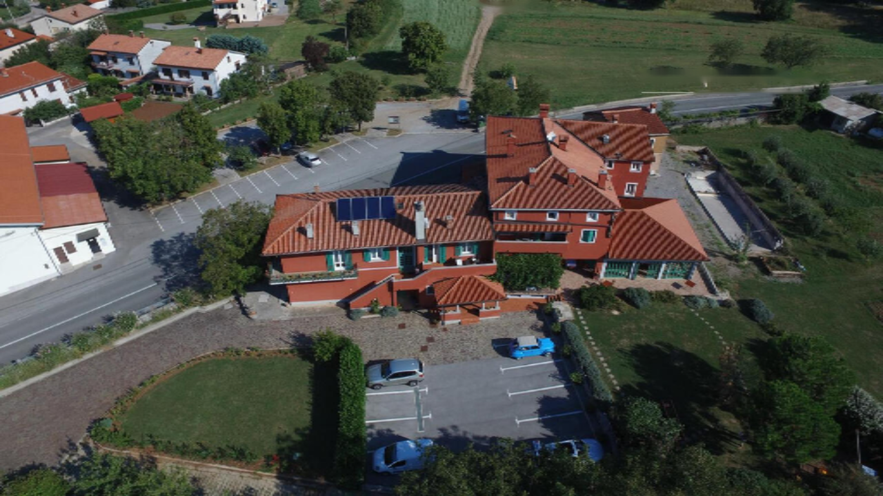 Дом в Сежане, Словения, 1 500 м² - фото 5