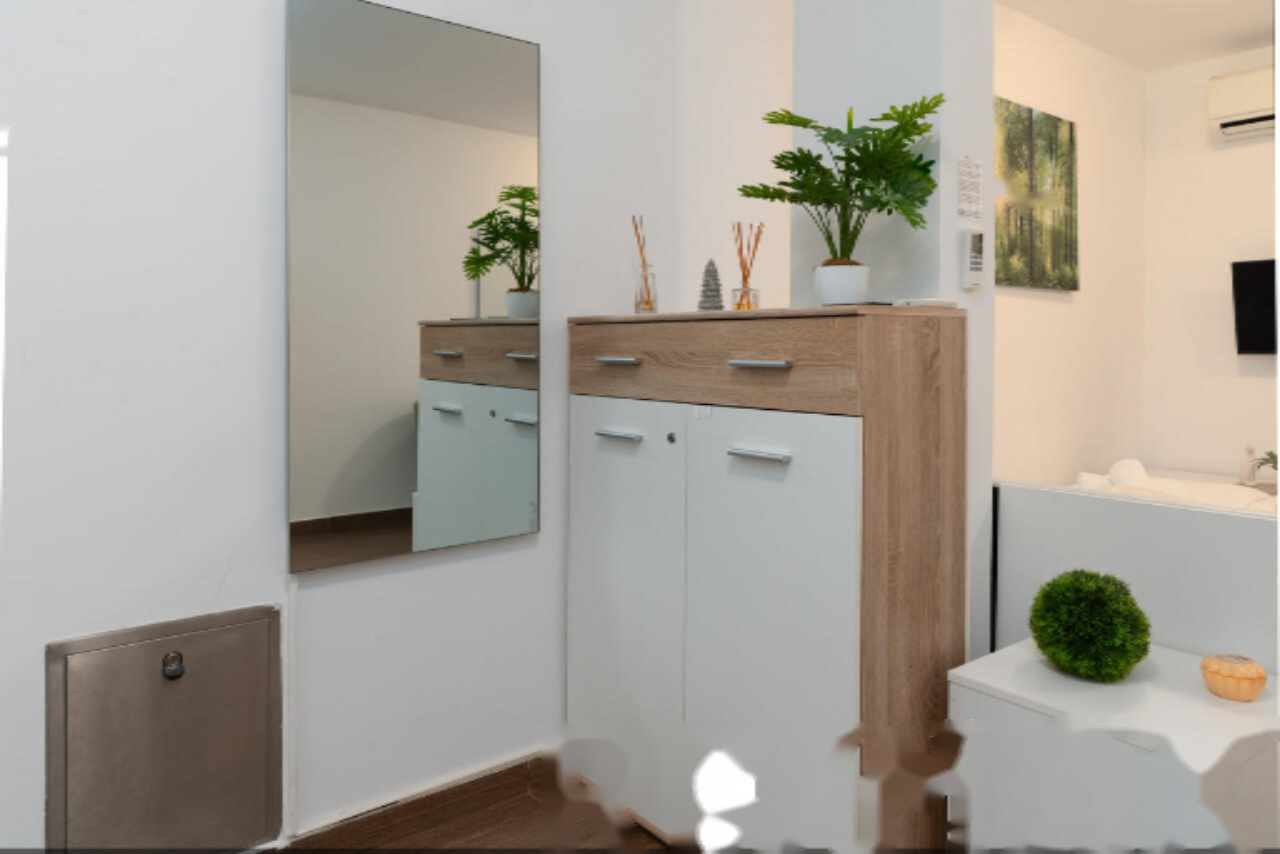 Квартира в Любляне, Словения, 23 м² - фото 11