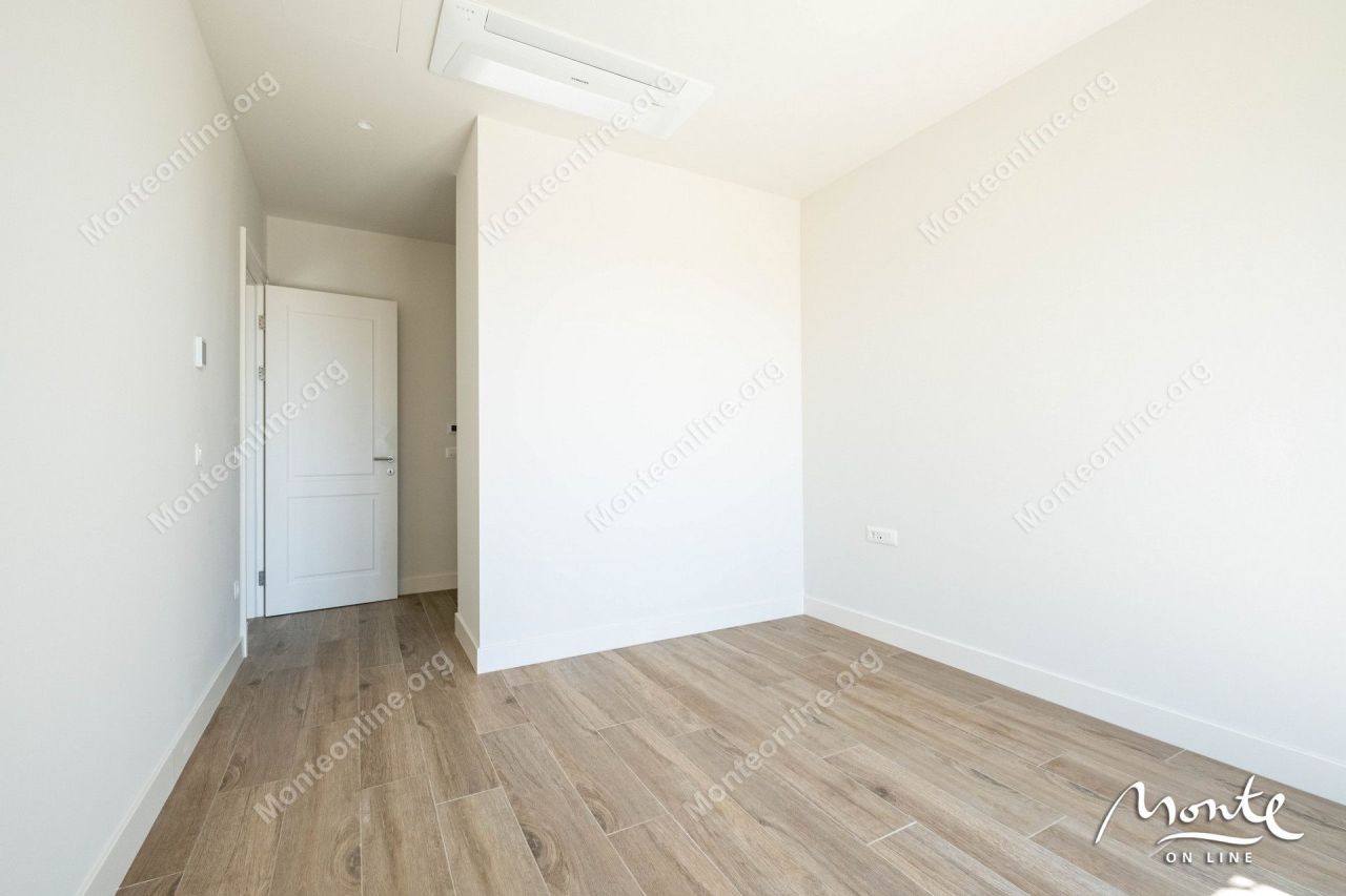 Апартаменты на полуострове Луштица, Черногория, 93 м² - фото 14