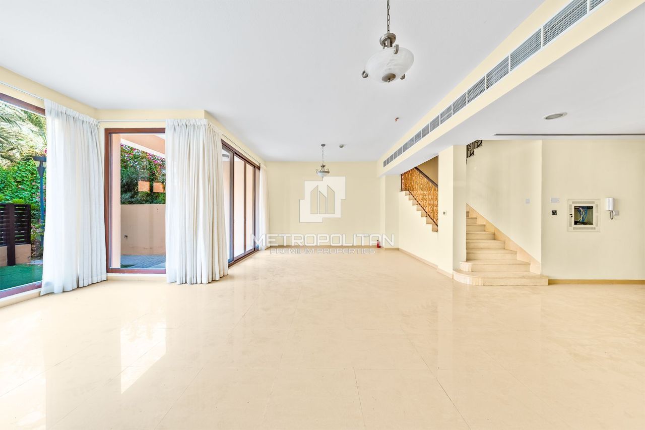 Таунхаус в Дубае, ОАЭ, 337 м² - фото 3