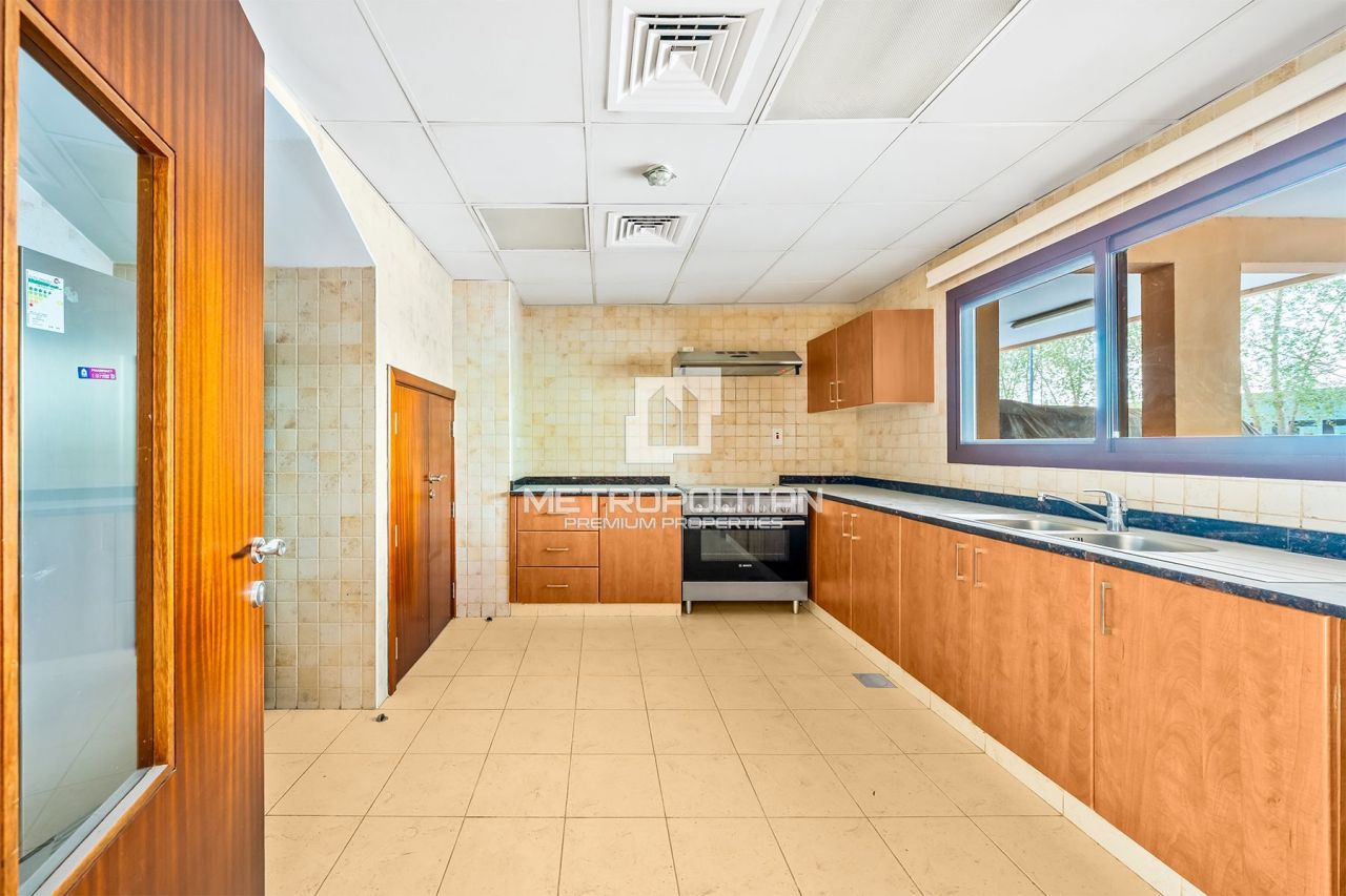 Таунхаус в Дубае, ОАЭ, 337 м² - фото 6