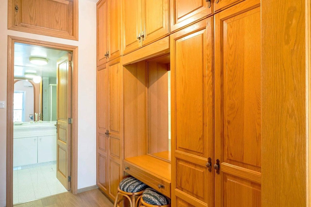 Вилла в Лимасоле, Кипр, 363 м² - фото 9